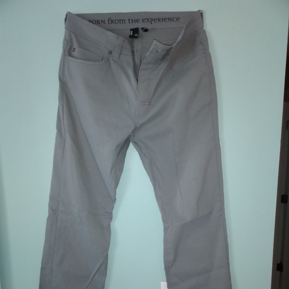Prana Brion Pants Sz 30x32 Aloe. Worn once
